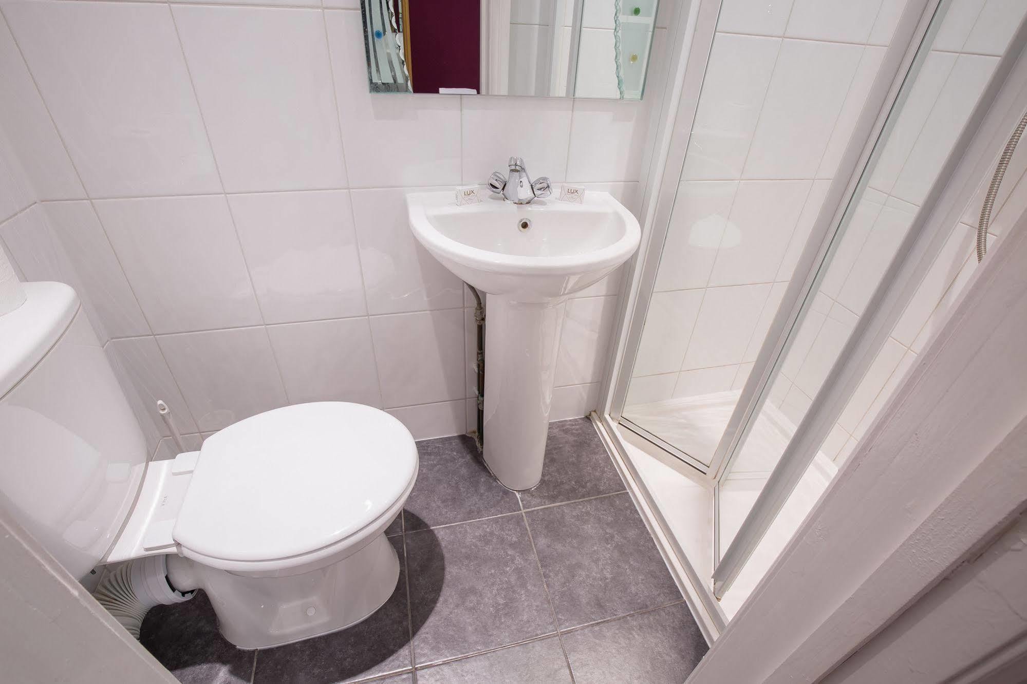 Citybest Hotel Ilford Dış mekan fotoğraf